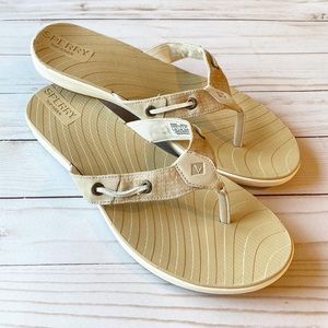 Women’s Sperry Flip Flops New 10